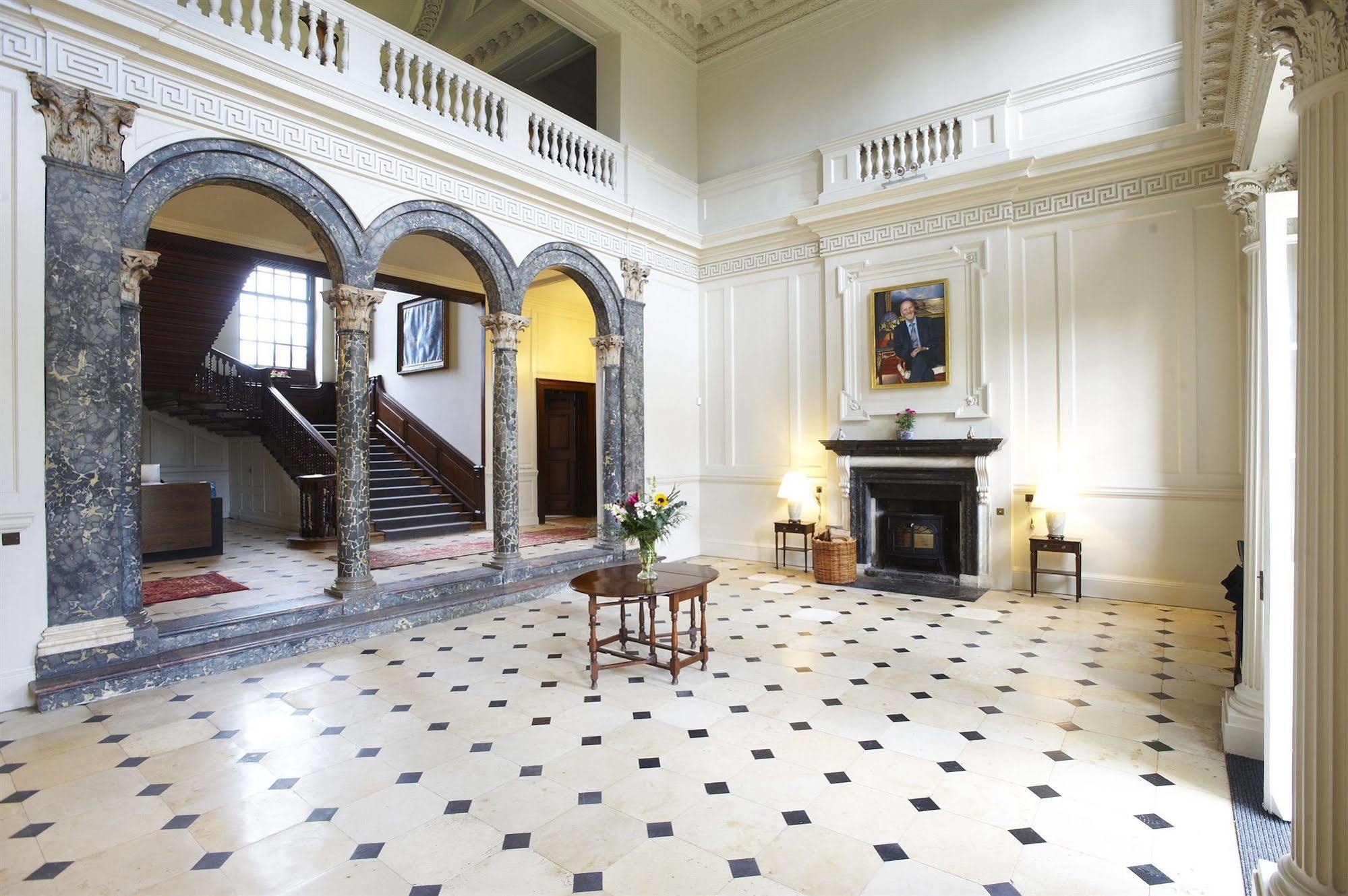 Chicheley Hall Esterno foto